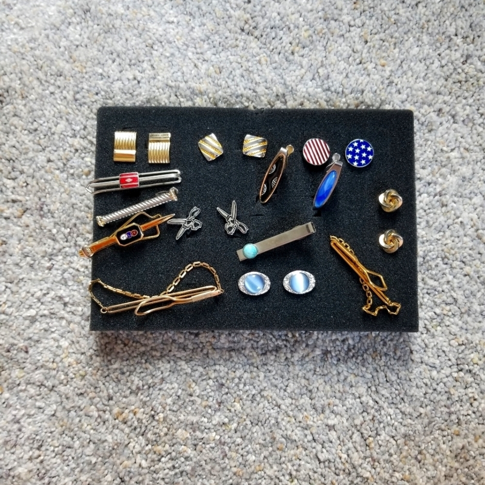 Cufflinks and tie clips